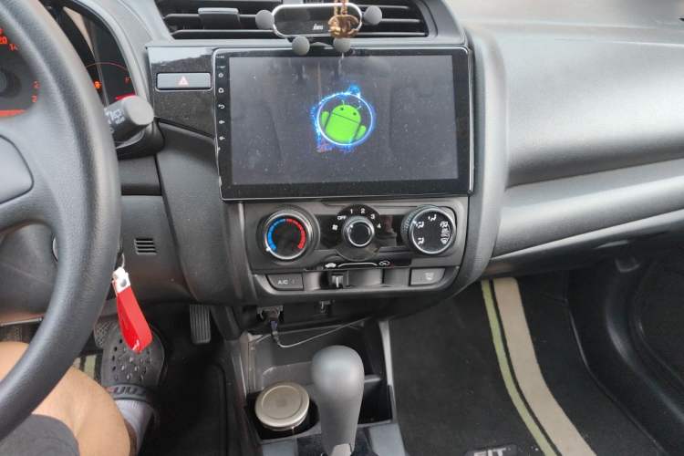 Used Honda Fit 2018 1.5L CVT Comfort Sunroof Version Audio And AC Panel