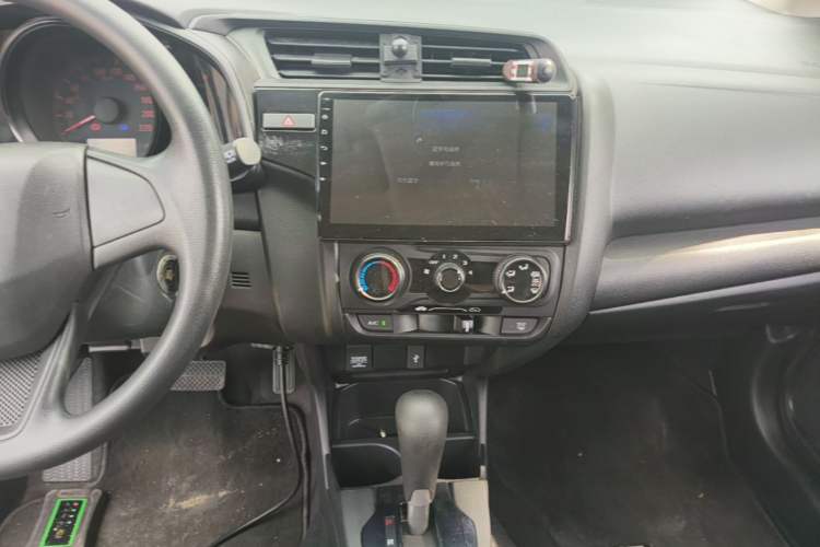 Used Honda Fit 2018 1.5L CVT Comfort Version Audio And AC Panel