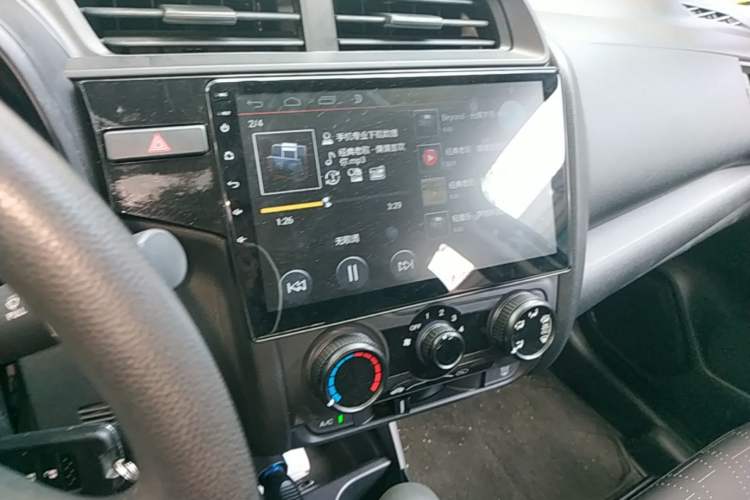 Used Honda Fit 2018 1.5L CVT Comfort Version Audio And AC Panel