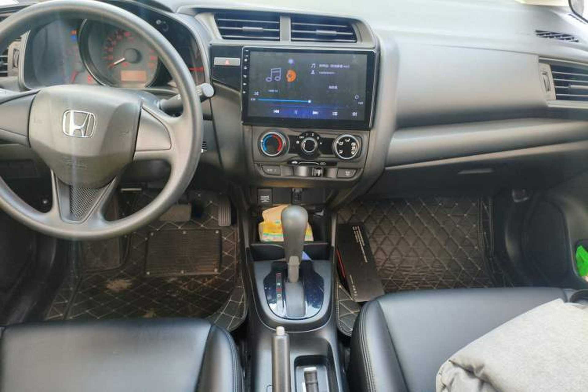 Used Honda Fit 2018 1.5L CVT Comfort Sunroof Version Audio And AC Panel