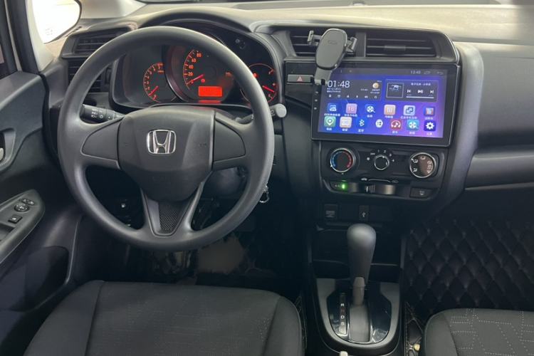Used Honda Fit 2018 1.5L CVT Comfort Version Audio And AC Panel