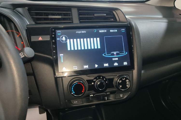 Used Honda Fit 2018 1.5L CVT Comfort Version Audio And AC Panel