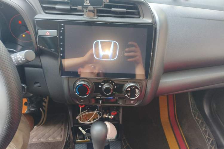Used Honda Fit 2018 1.5L CVT Comfort Version Audio And AC Panel