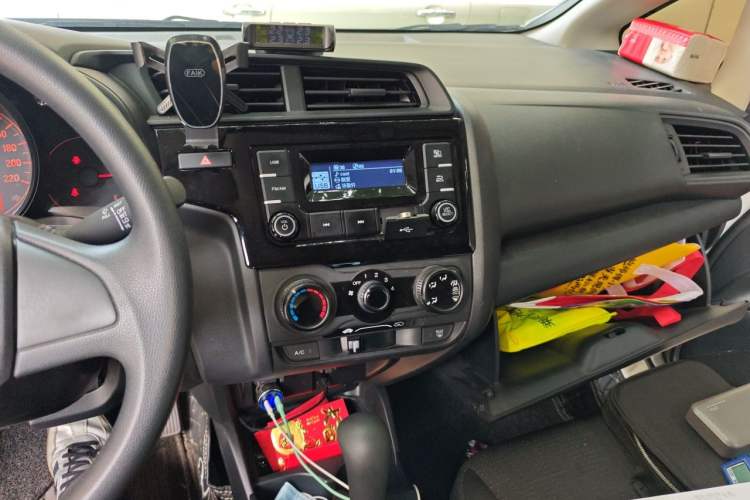 Used Honda Fit 2018 1.5L CVT Comfort Version Audio And AC Panel