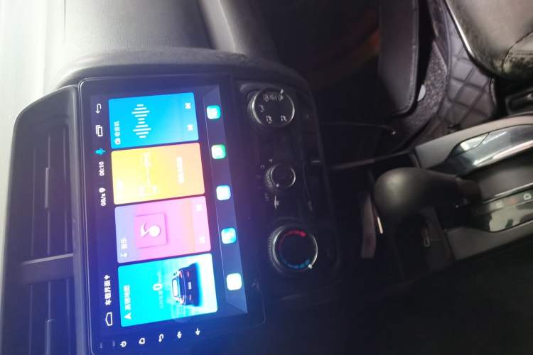 Used Honda Fit 2018 1.5L CVT Comfort Version Audio And AC Panel