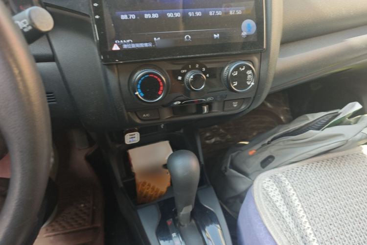 Used Honda Fit 2018 1.5L CVT Comfort Sunroof Version Audio And AC Panel