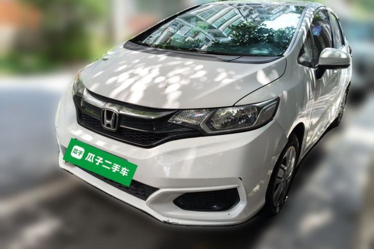 Used Honda Fit 2018 1.5L CVT Comfort Version Guazi used car, China used car export, Used car for sale, Used  cars, Cheapest cars for sale