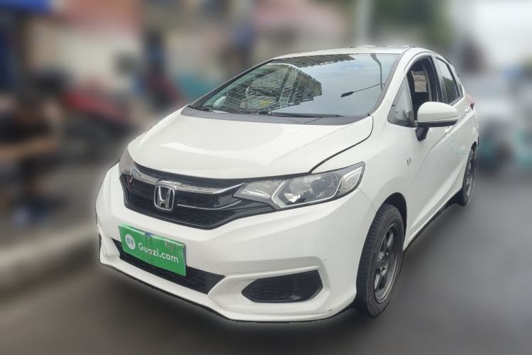 Used Honda Fit 2018 1.5L CVT Comfort Version Guazi used car, China used car export, Used car for sale, Used  cars, Cheapest cars for sale