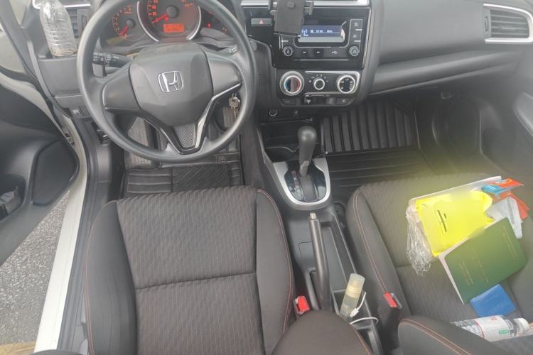 Used Honda Fit 2018 1.5L CVT Trendy Sports Edition Center Console