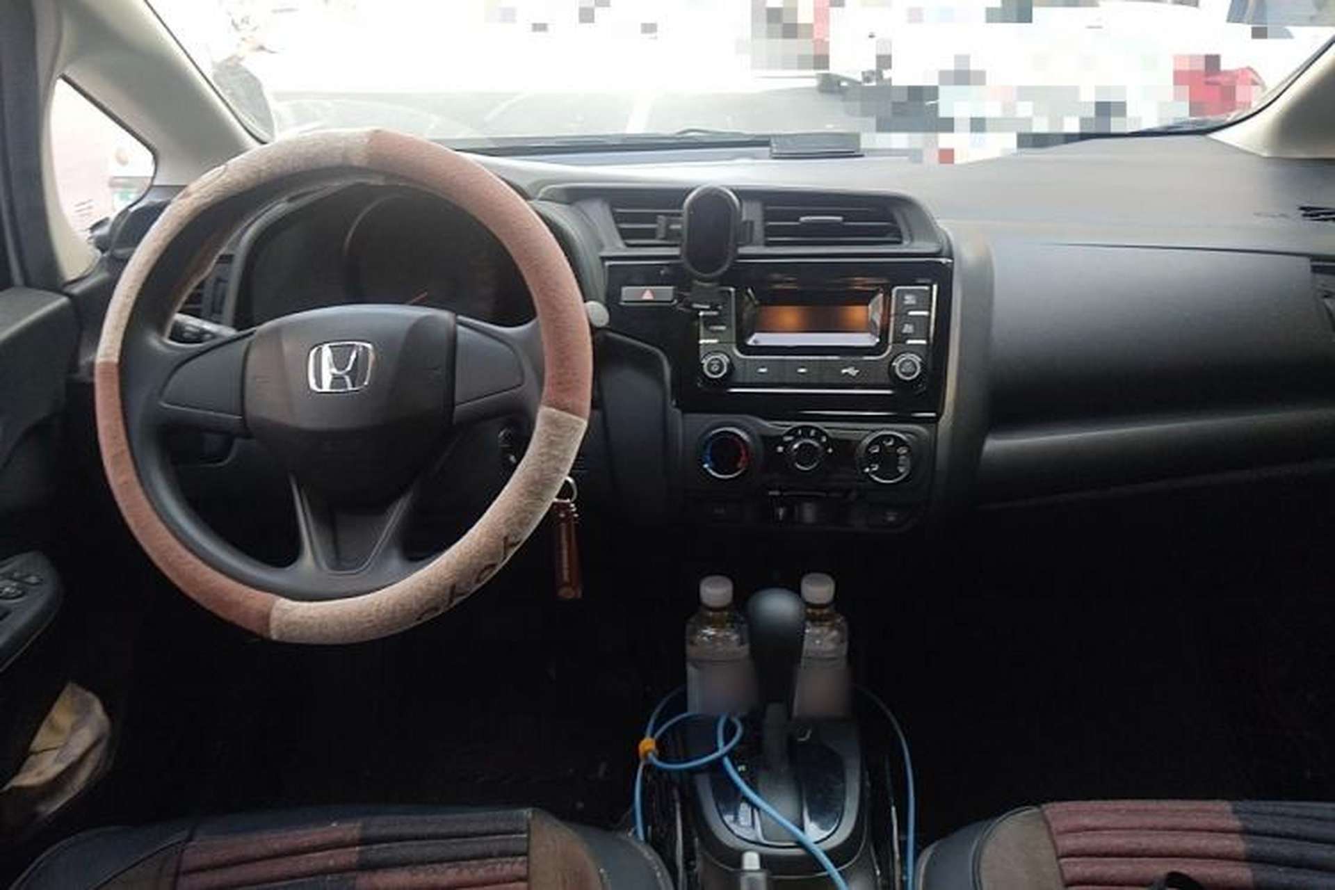Used Honda Fit 2018 1.5L CVT Comfort Sunroof Version Center Console