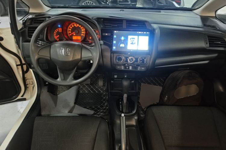 Used Honda Fit 2018 1.5L CVT Comfort Sunroof Version Center Console
