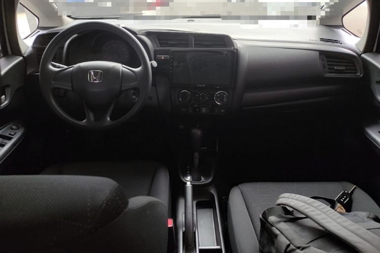 Used Honda Fit 2018 1.5L CVT Comfort Sunroof Version Center Console