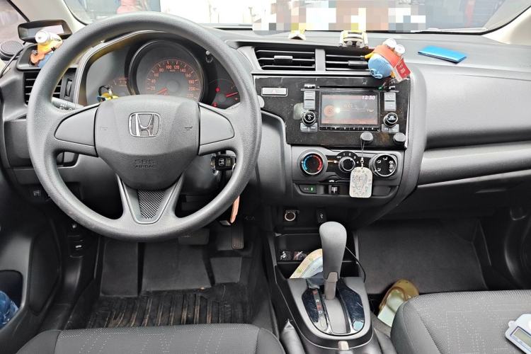 Used Honda Fit 2018 1.5L CVT Comfort Sunroof Version Center Console