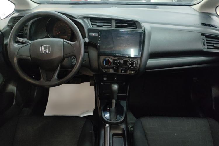 Used Honda Fit 2018 1.5L CVT Comfort Sunroof Version Center Console