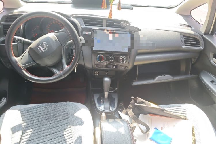 Used Honda Fit 2018 1.5L CVT Comfort Version Center Console