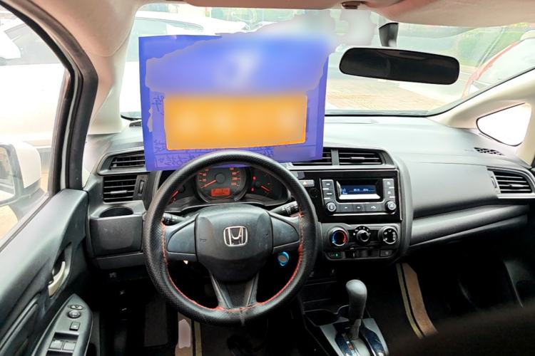 Used Honda Fit 2018 1.5L CVT Comfort Version Center Console