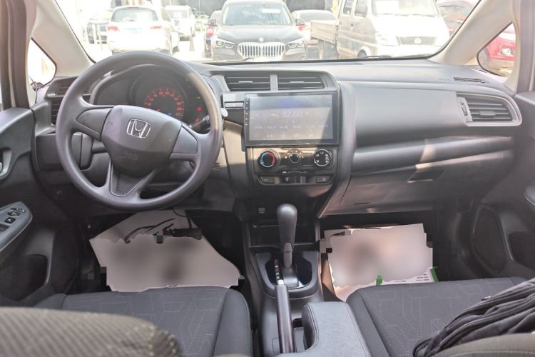 Used Honda Fit 2018 1.5L CVT Comfort Sunroof Version Center Console