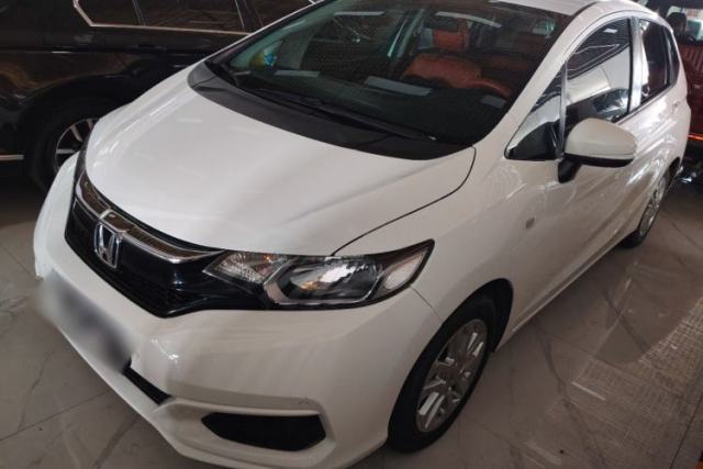 Used Honda Fit 2018 1.5L CVT Comfort Sunroof Version