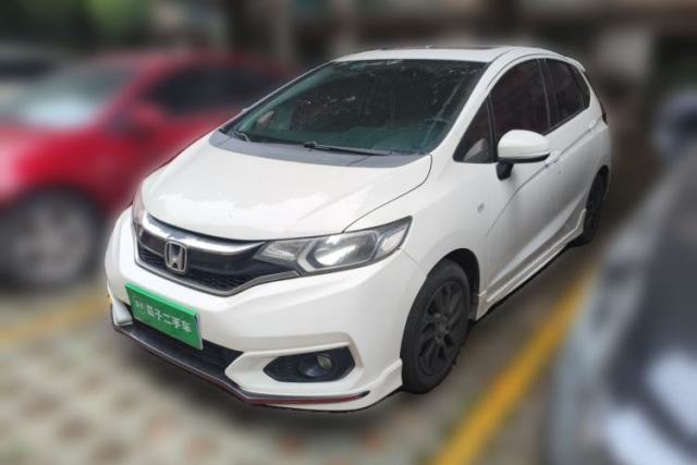 Used Honda Fit 2018 1.5L CVT Trendy Run+ Edition