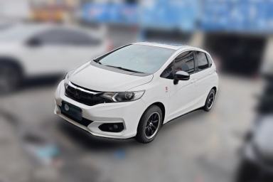 Used Honda Fit 2018 1.5L CVT Comfort Sunroof Version