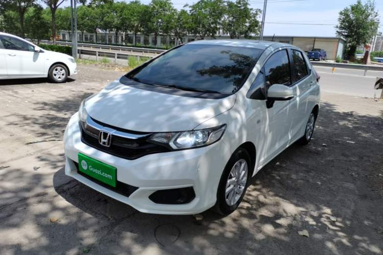 Used Honda Fit 2018 1.5L CVT Comfort Sunroof Version Guazi used car, China used car export, Used car for sale, Used  cars, Cheapest cars for sale