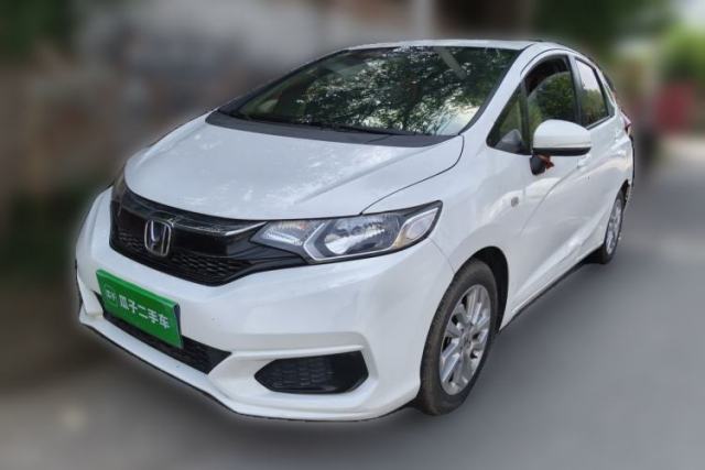 Ojetý Honda Fit 2018 1.5L CVT Comfort Sunroof Version
