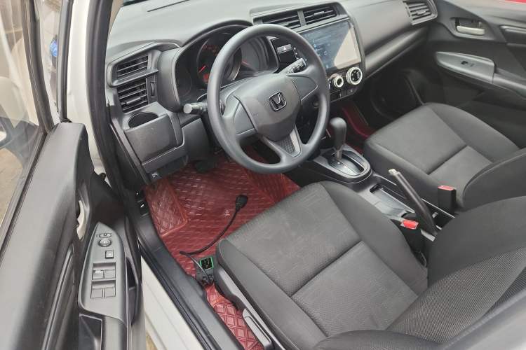 Used Honda Fit 2018 1.5L CVT Comfort Version Driver Seat