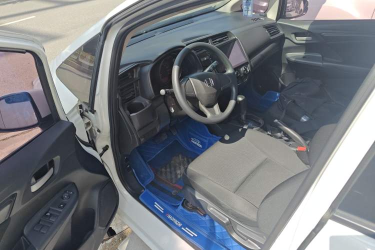 Used Honda Fit 2018 1.5L CVT Comfort Version Driver Seat