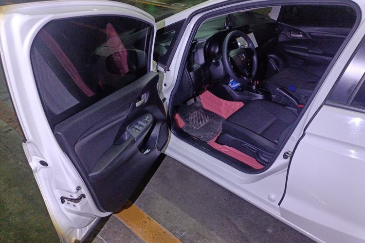 Used Honda Fit 2018 1.5L CVT Comfort Sunroof Version Driver Seat