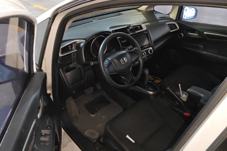 Used Honda Fit 2018 1.5L CVT Trendy Sports Edition Driver Seat