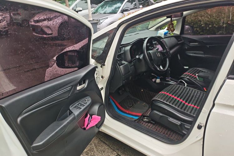Used Honda Fit 2018 1.5L CVT Comfort Version Driver Seat