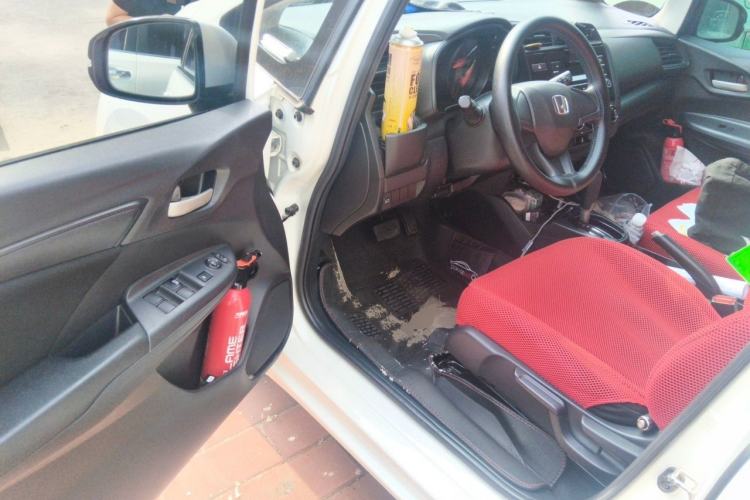 Used Honda Fit 2018 1.5L CVT Comfort Sunroof Version Driver Seat
