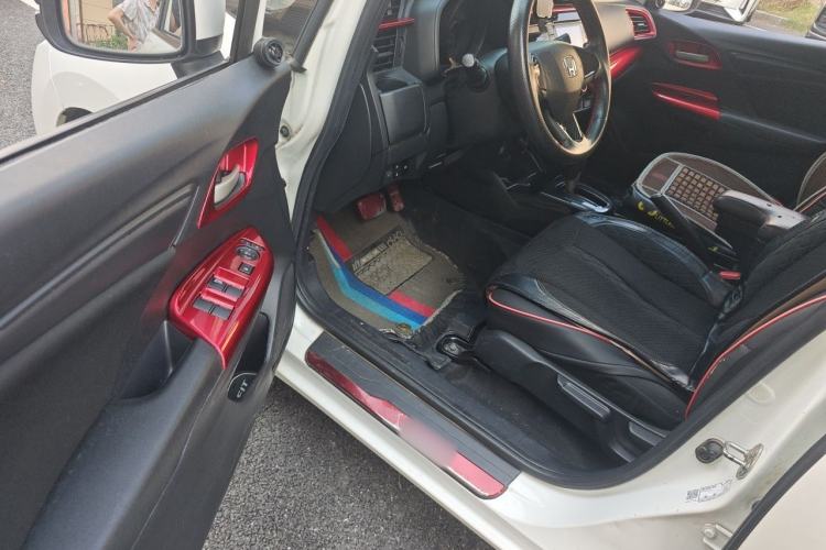 Used Honda Fit 2018 1.5L CVT Comfort Sunroof Version Driver Seat