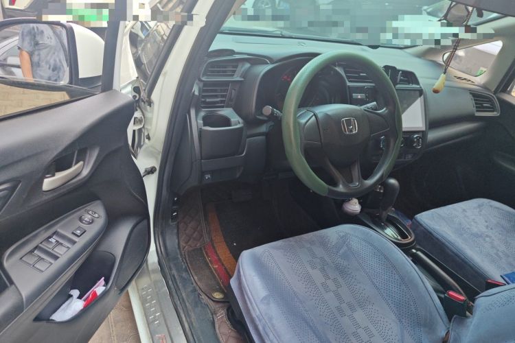 Used Honda Fit 2018 1.5L CVT Comfort Sunroof Version Driver Seat