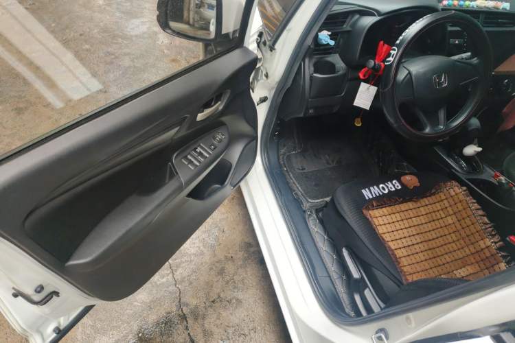Used Honda Fit 2018 1.5L CVT Comfort Version Driver Seat
