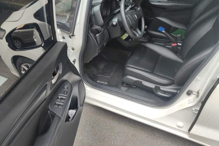 Used Honda Fit 2018 1.5L Manual Comfort Version Driver Seat