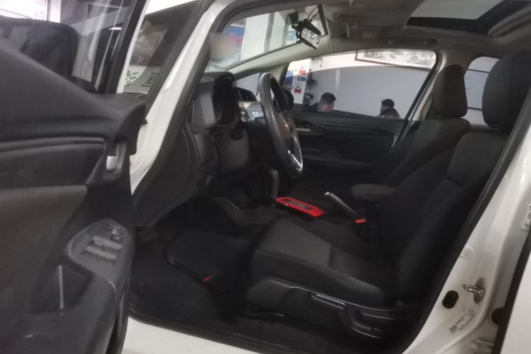 Used Honda Fit 2018 1.5L CVT Comfort Sunroof Version Driver Seat