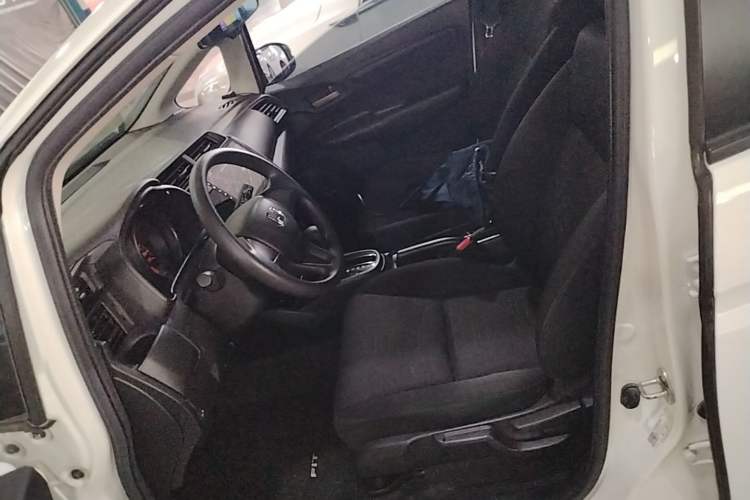 Used Honda Fit 2018 1.5L CVT Comfort Version Driver Seat