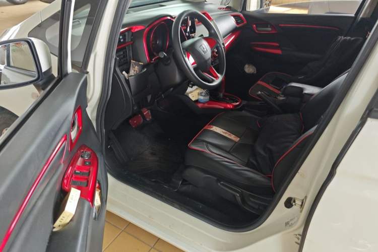 Used Honda Fit 2018 1.5L CVT Comfort Version Driver Seat