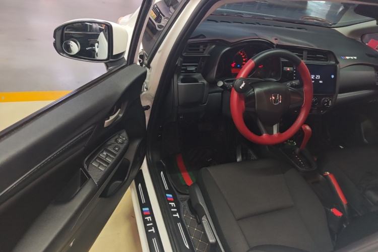 Used Honda Fit 2018 1.5L CVT Comfort Version Driver Seat