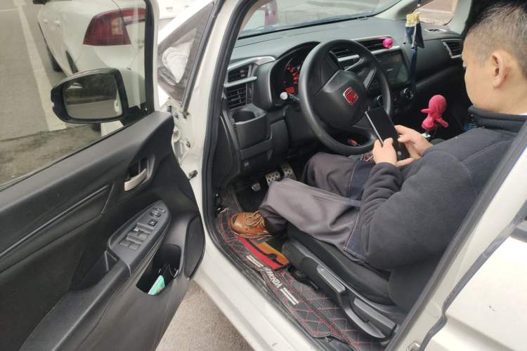 Used Honda Fit 2018 1.5L Manual Comfort Version Driver Seat