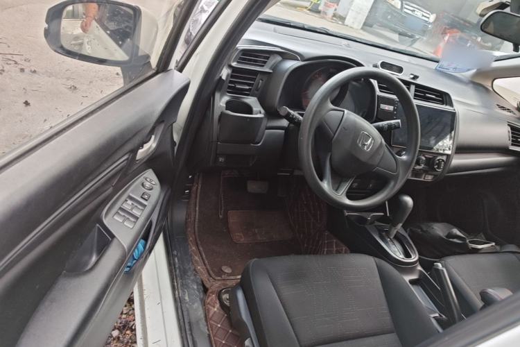 Used Honda Fit 2018 1.5L CVT Comfort Version Driver Seat