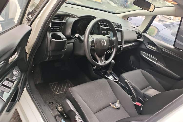 Used Honda Fit 2018 1.5L CVT Comfort Version Driver Seat