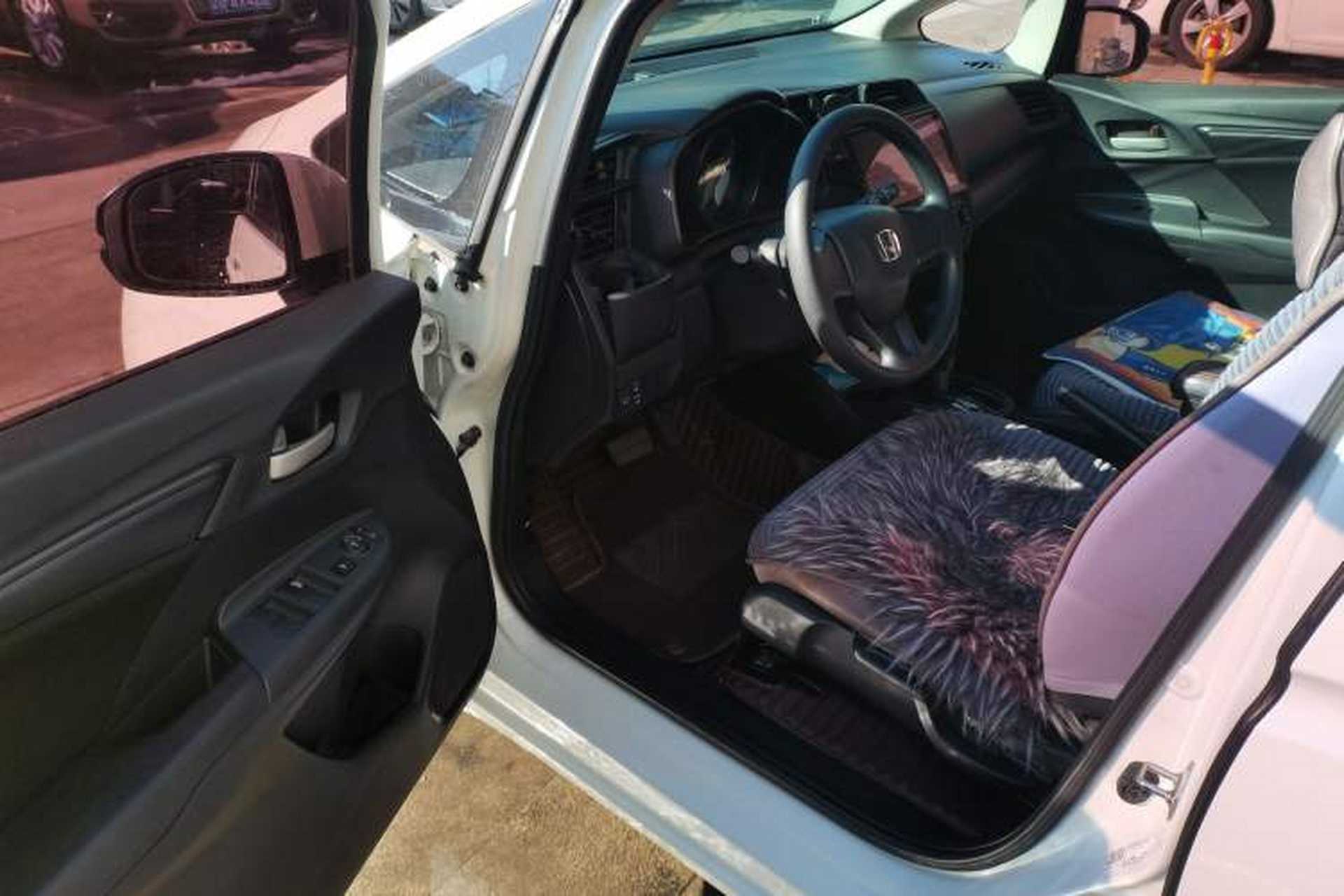 Used Honda Fit 2018 1.5L CVT Comfort Version Driver Seat