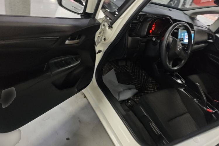 Used Honda Fit 2018 1.5L CVT Comfort Sunroof Version Driver Seat