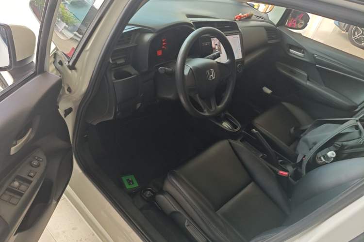 Used Honda Fit 2018 1.5L CVT Comfort Version Driver Seat