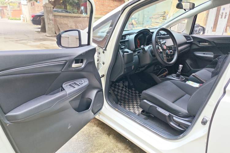 Used Honda Fit 2018 1.5L Manual Comfort Version Driver Seat