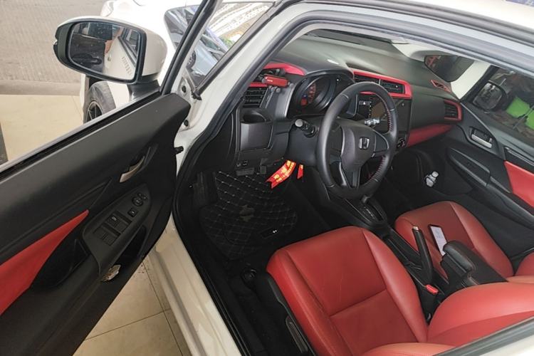 Used Honda Fit 2018 1.5L CVT Comfort Version Driver Seat