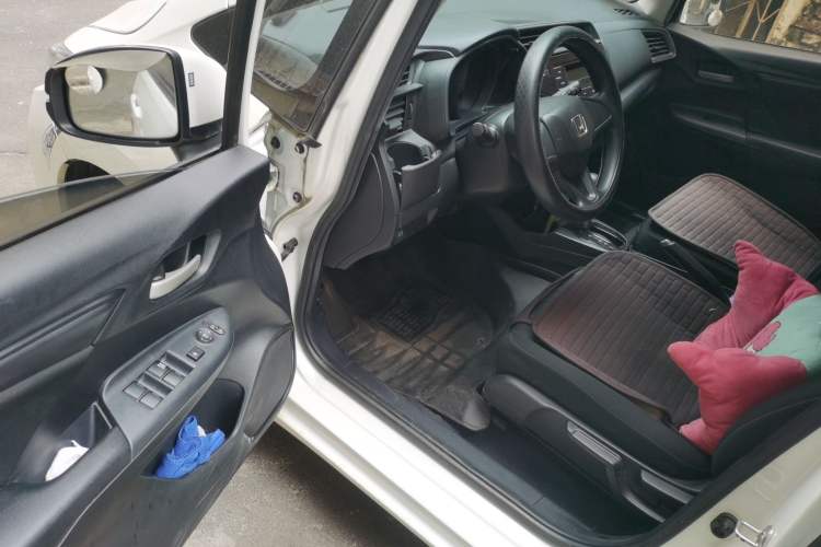 Used Honda Fit 2018 1.5L CVT Comfort Version Driver Seat