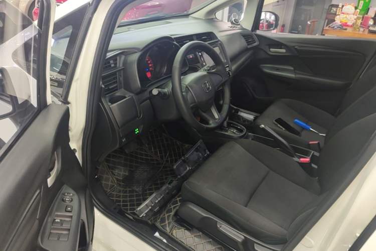 Used Honda Fit 2018 1.5L CVT Comfort Version Driver Seat